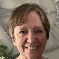 PaulineW