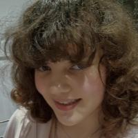 Amelia R