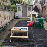 Little Learners E17