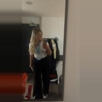 Hollie