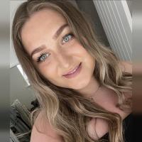Hannah R