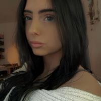 Hollie