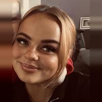 chloe 