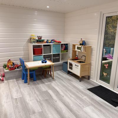 Image from Debee