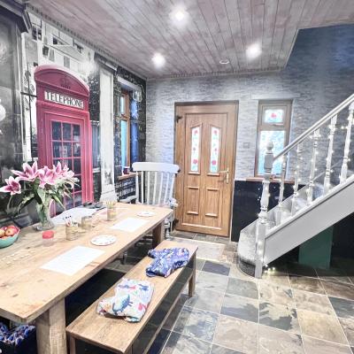 Image from Mischelle Akid