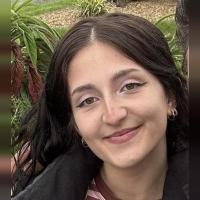 Dee