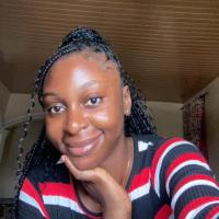 Evelyne