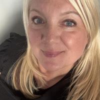 sue heaz