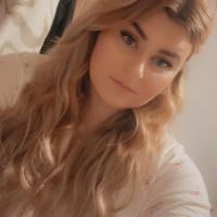 Charlott
