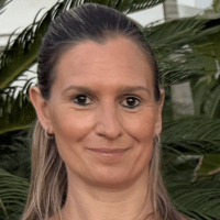 Nikki Br