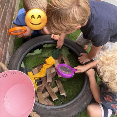 Image from Little Bees Lounge 