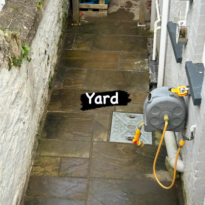 Image from Caterpillars CM