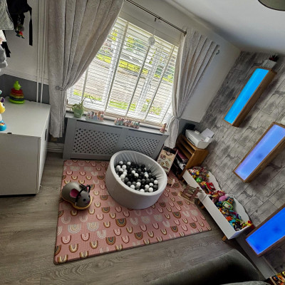 Image from BumbleB