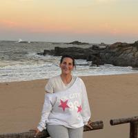 ANGIE R