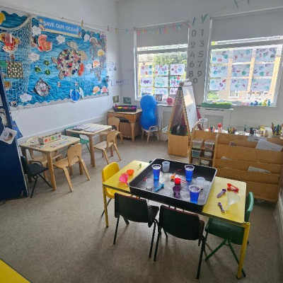 Image from East105