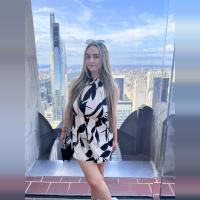 Chloe T