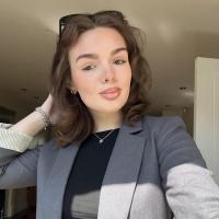 Mia