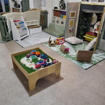 Image from East105