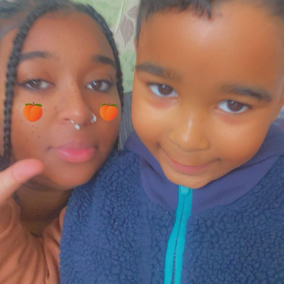 Image from meayia